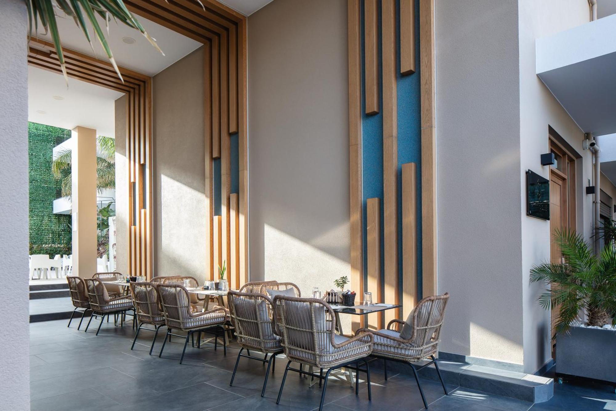 Sapphire Blue Suites 基萨莫斯 外观 照片
