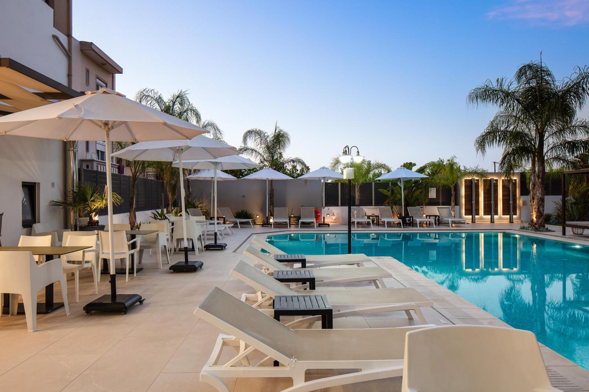 Sapphire Blue Suites 基萨莫斯 外观 照片